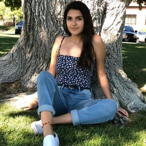 Meet your Posher, Andrea